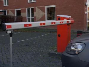 Automatische slagboom voor terreinbeheer en toegangscontrole