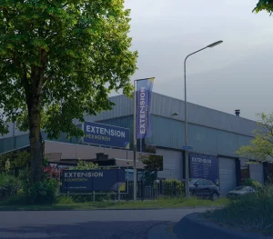 Bedrijfspand van Extension Hekwerken in Sneek